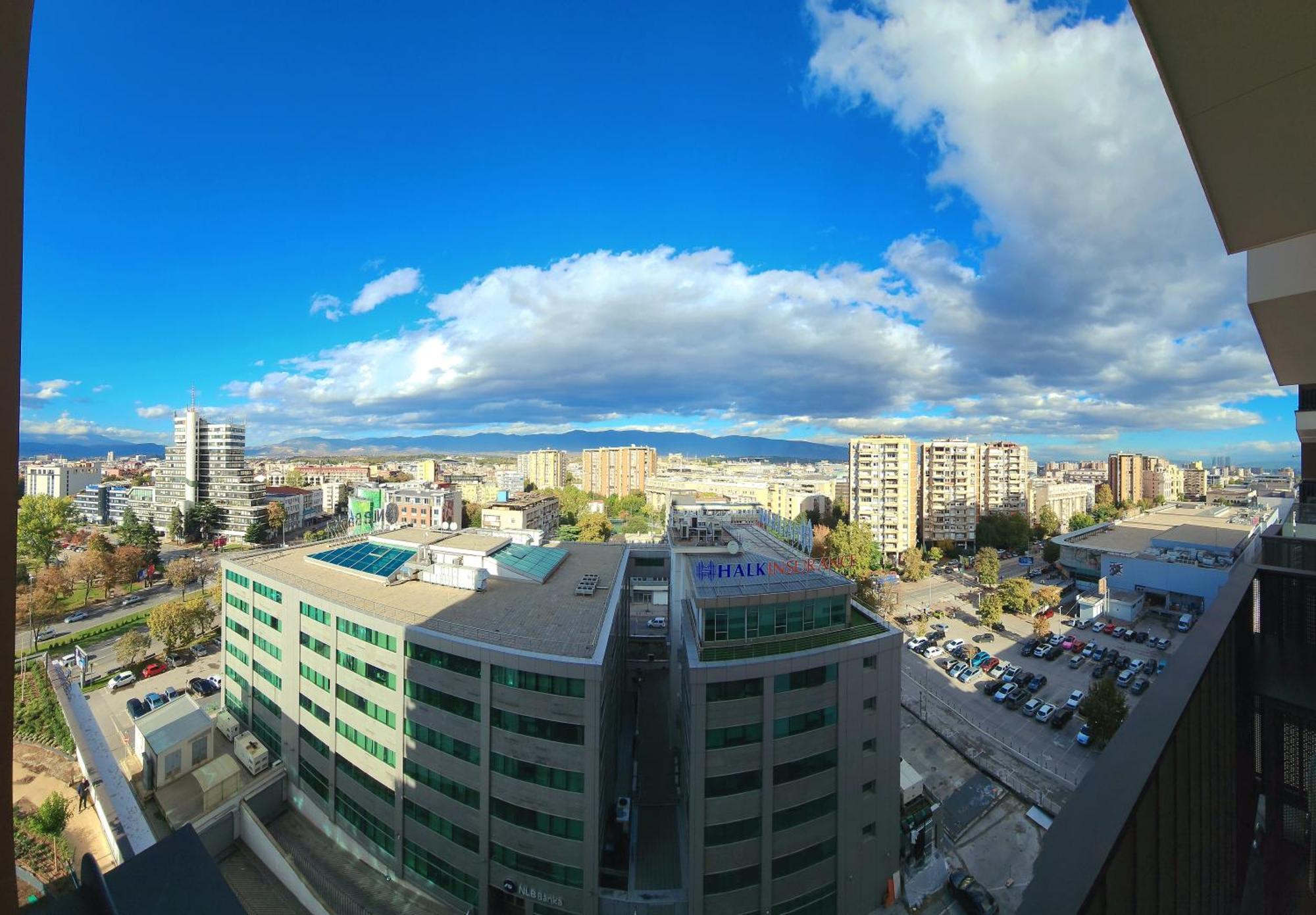 Diamond Residences 10Th Fl. Lux Apt. W/ City View Скопие Екстериор снимка